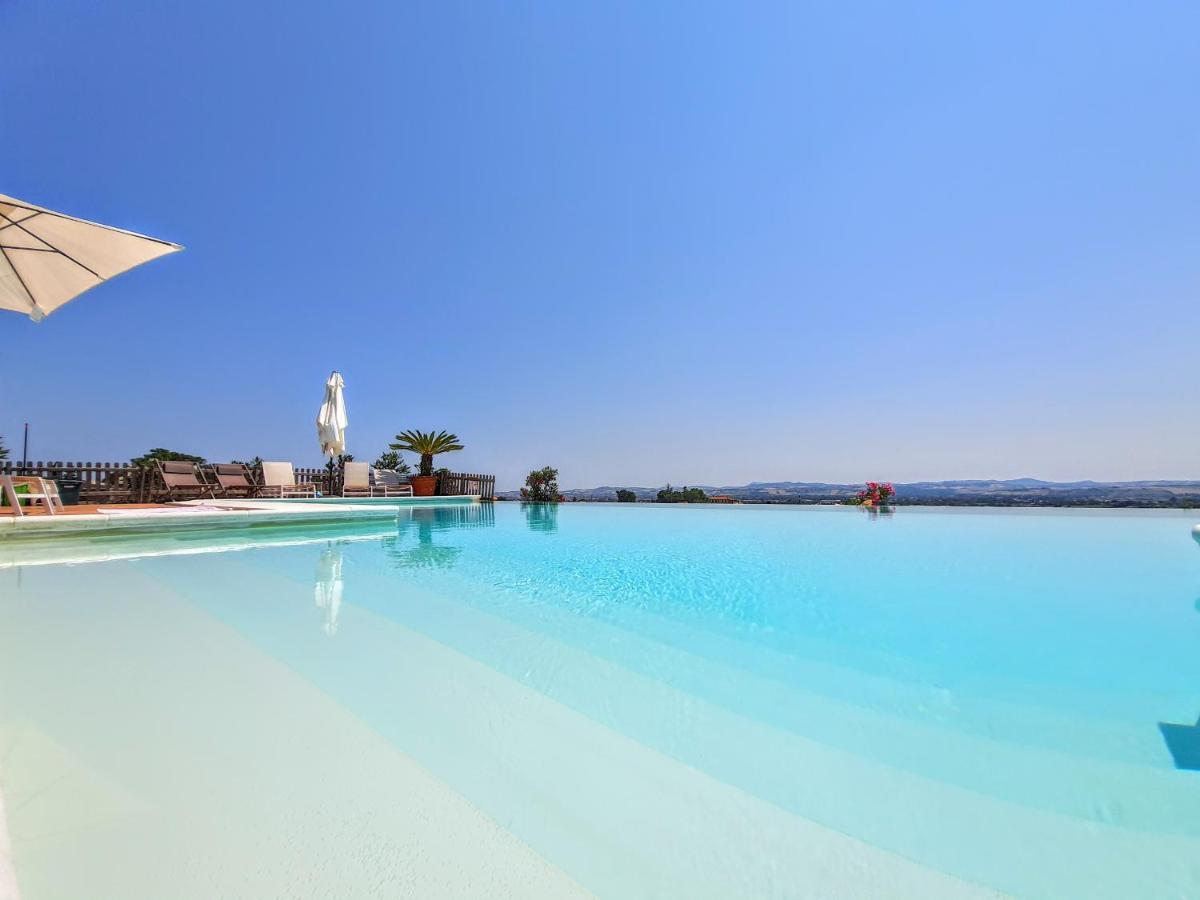 Agriturismo Rosa Antica Monte San Vito Екстер'єр фото