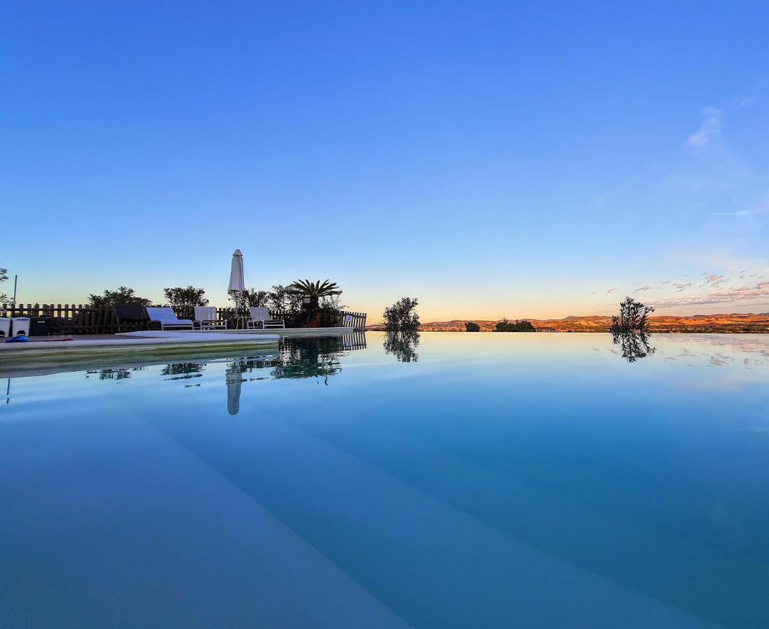 Agriturismo Rosa Antica Monte San Vito Екстер'єр фото