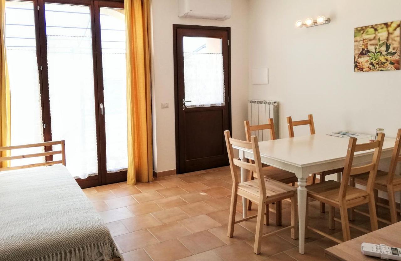 Agriturismo Rosa Antica Monte San Vito Екстер'єр фото